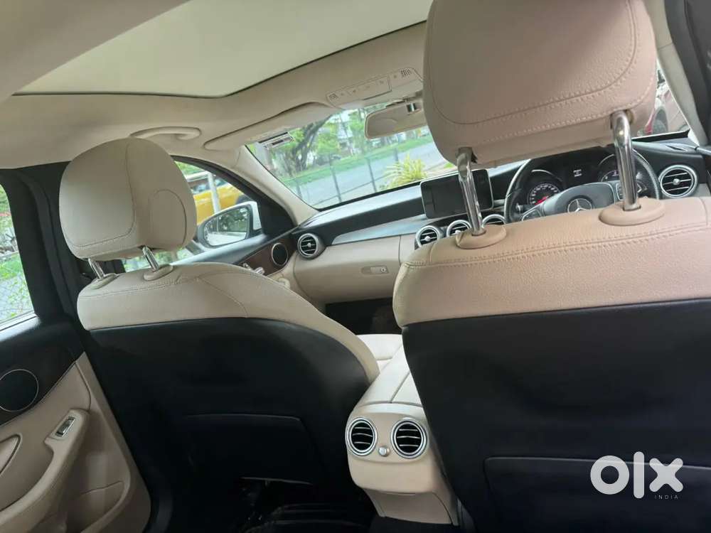 Mercedes-benz C-class 2016 Diesel 27000 Km Driven
