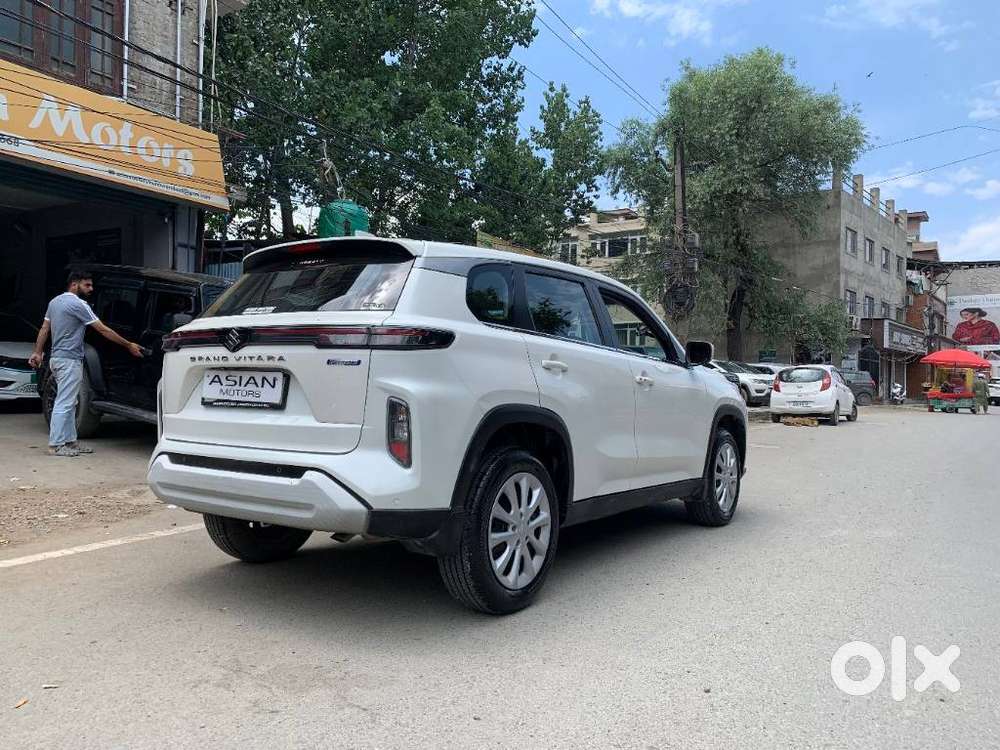 Maruti Suzuki Grand Vitara 1.5 Sigma Smart Hybrid, 2023, Petrol