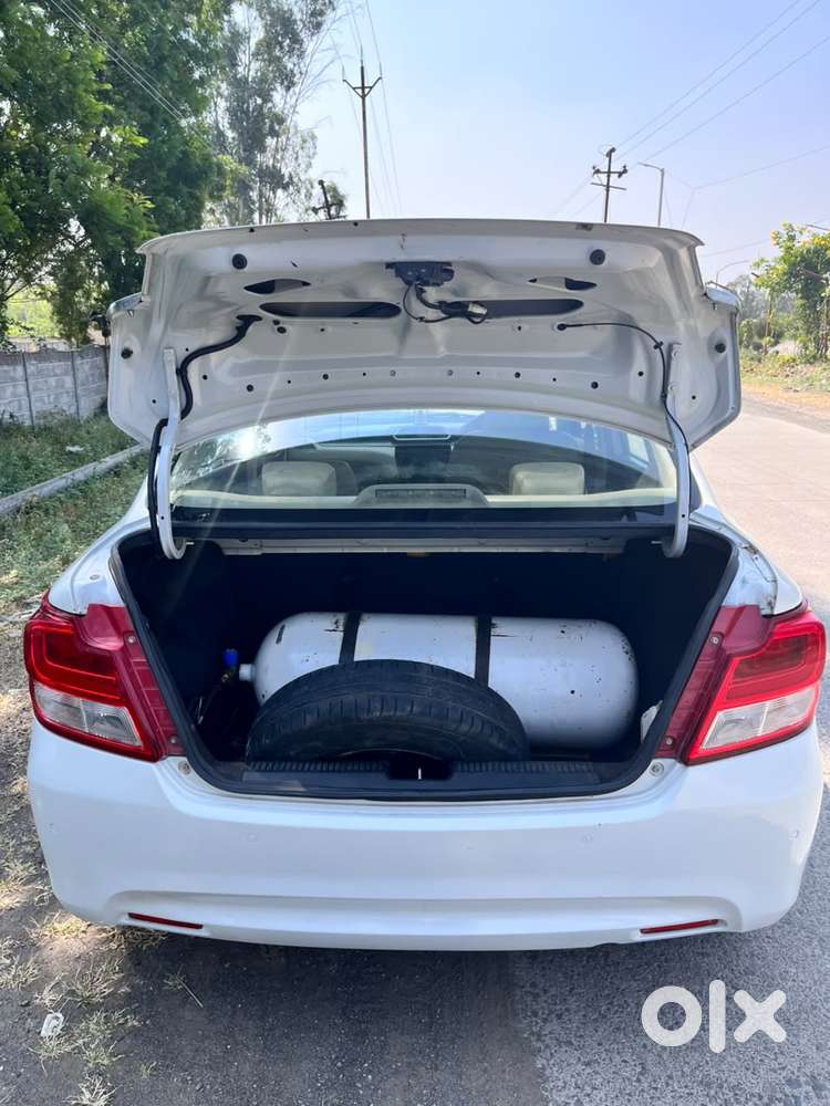 Maruti Suzuki Swift Dzire 1.3 Vxi, 2022, Cng & Hybrids