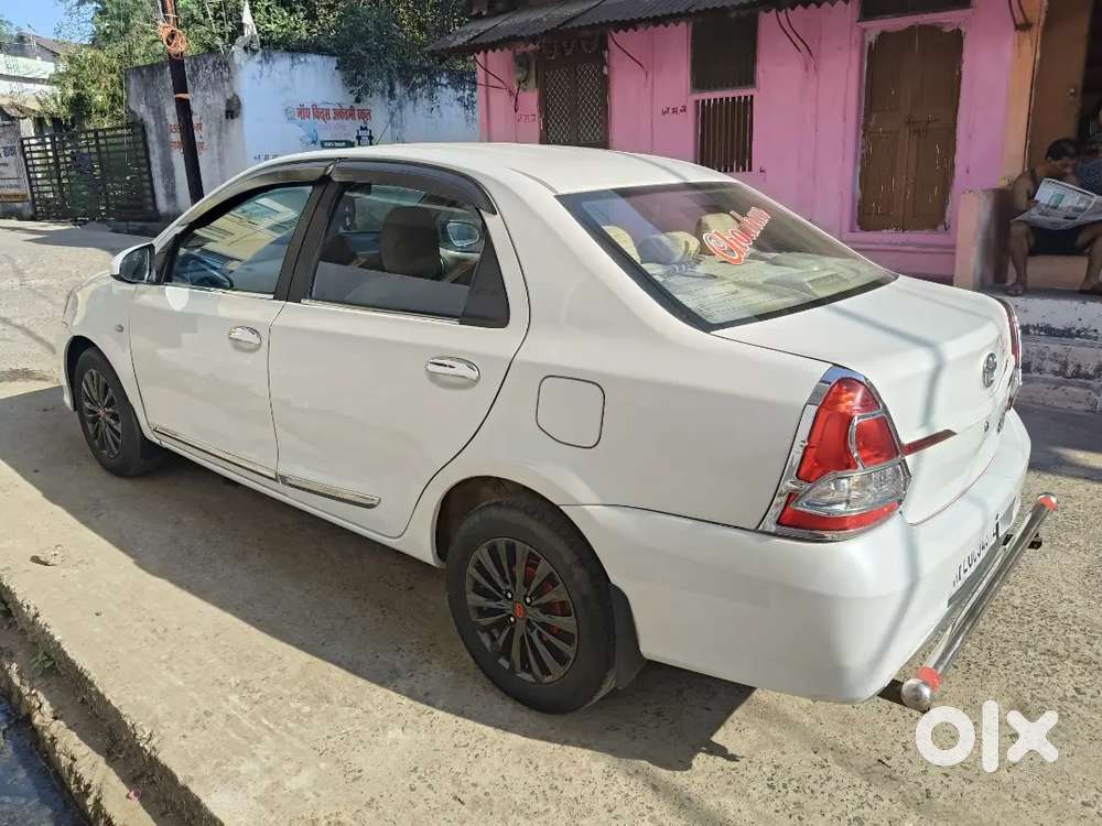 Toyota Etios 2019 Diesel 140000 Km Driven