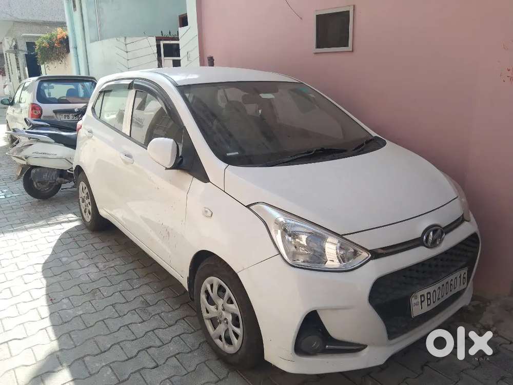 Hyundai Grand I10 2017 Petrol 22000 Km Driven