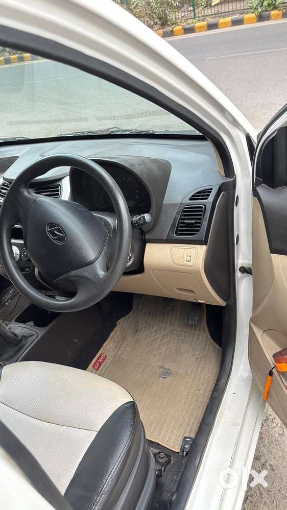Hyundai Eon Era, 2015, Petrol