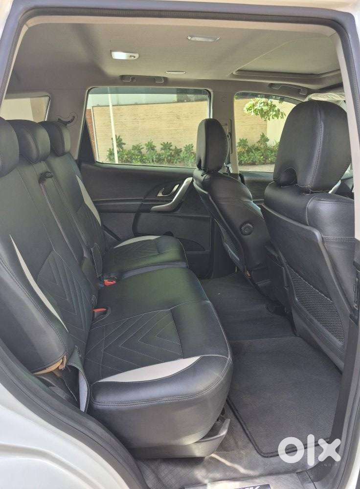 Mahindra Xuv500 W9, 2021, Diesel