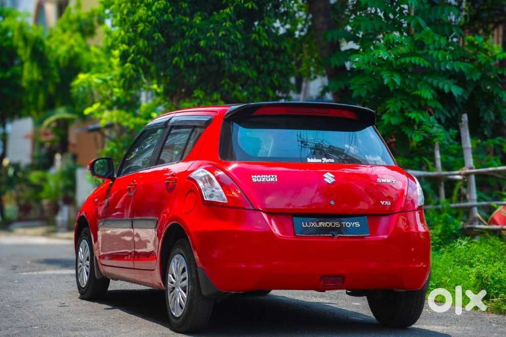 Maruti Suzuki Swift 1.2 Vxi (o), 2015, Petrol
