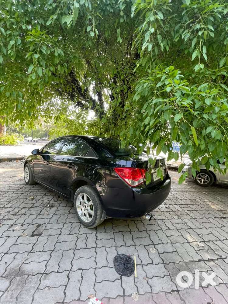 Chevrolet Cruze 2011 Diesel 95000 Km Driven