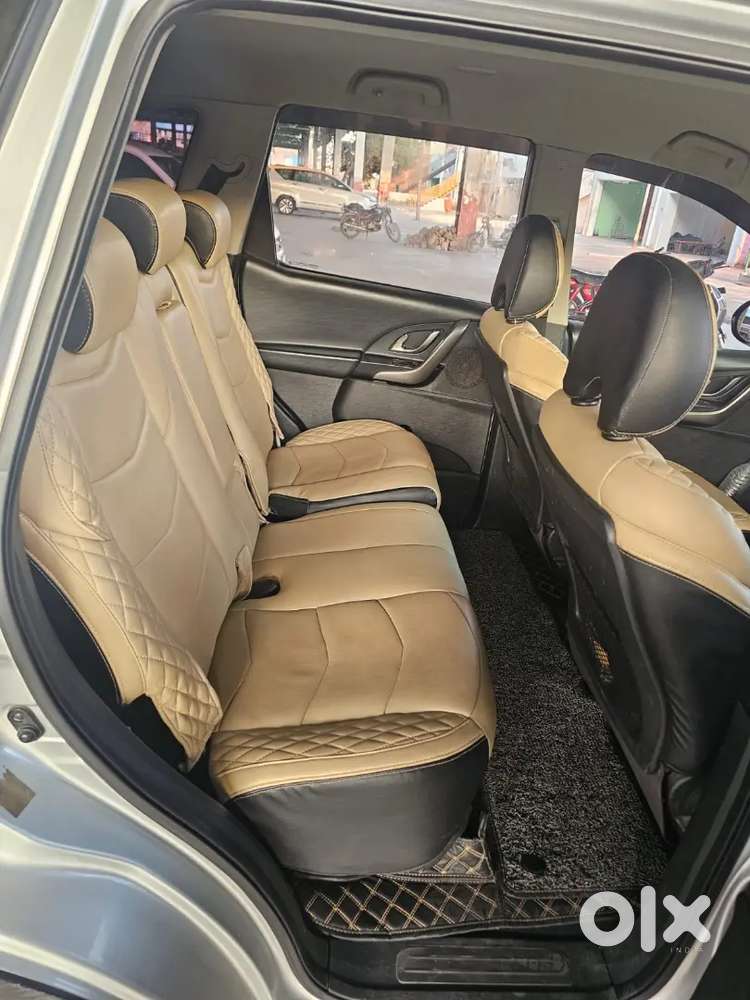 Mahindra Xuv500 2.2 2019