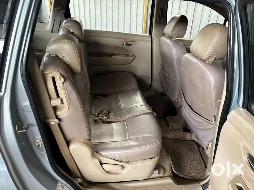 Maruti Suzuki Ertiga 2013