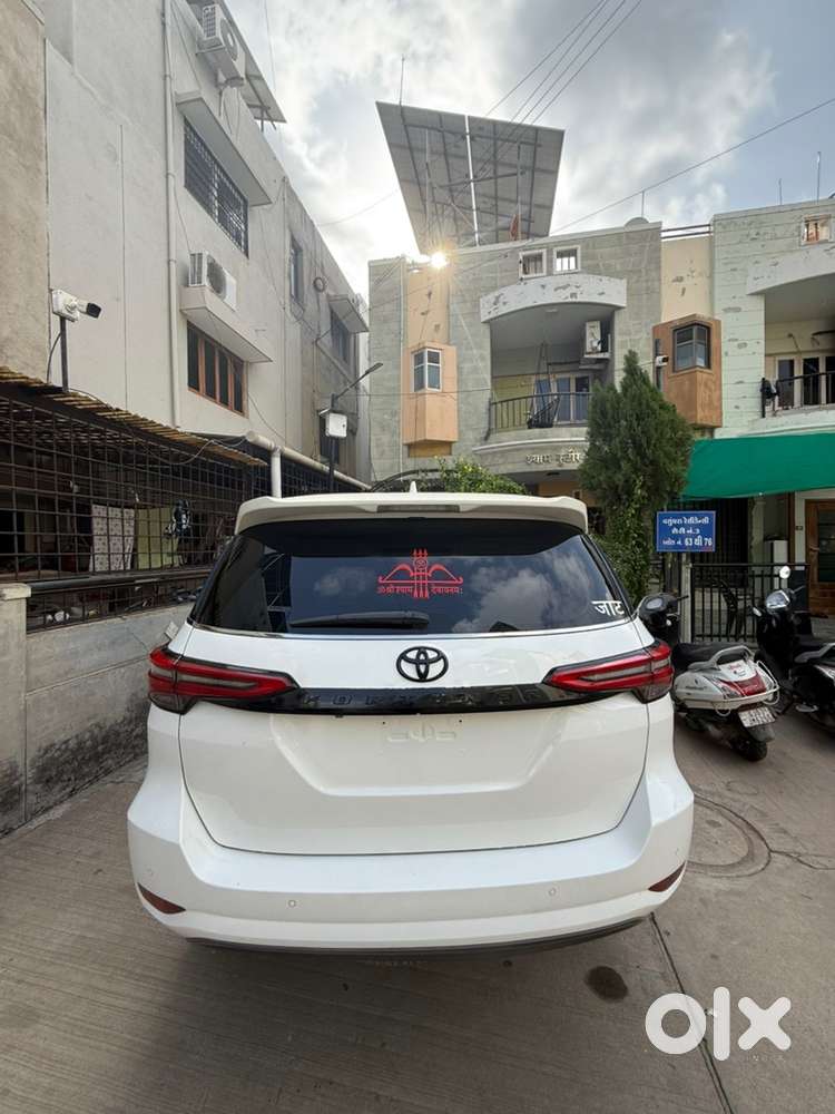 Toyota Fortuner Diesel 2023