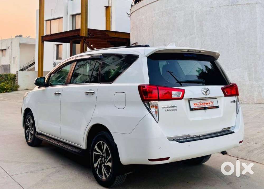 Toyota Innova Crysta 2.4 V 8 Str, 2021, Diesel