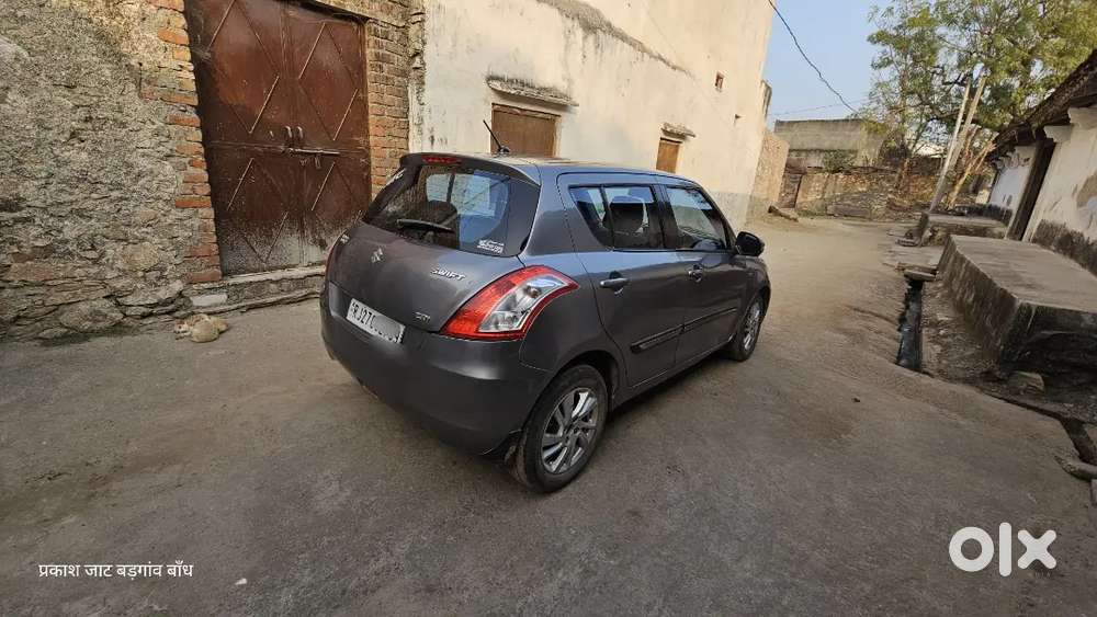 Maruti Suzuki Swift 2012 Diesel 74850 Km Driven