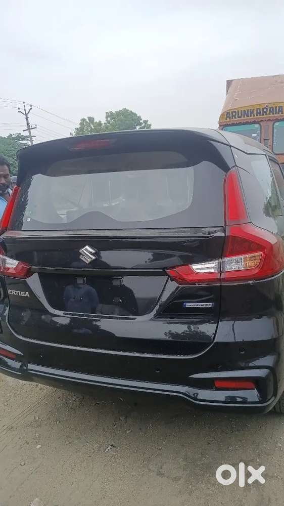 Maruti Suzuki Ertiga 1.5 Vxi 2016