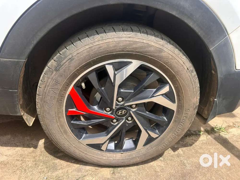Hyundai Creta 2017 ,with All New Tyres And Battery .