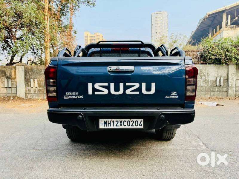 Isuzu V-cross Z 4x4 Mt, 2024, Diesel