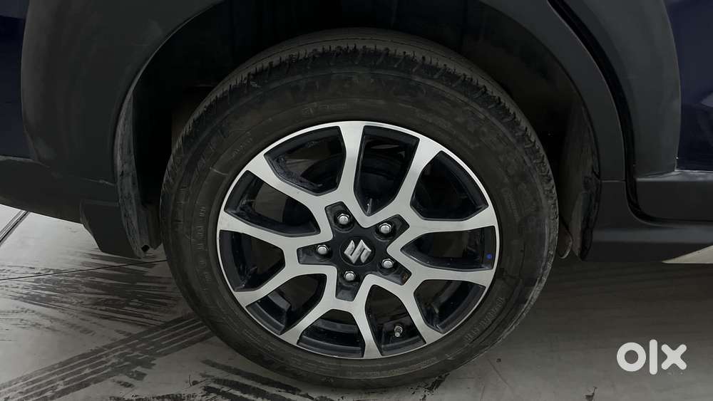 Maruti Suzuki Xl6 1.5 Alpha Plus Mt, 2022, Petrol
