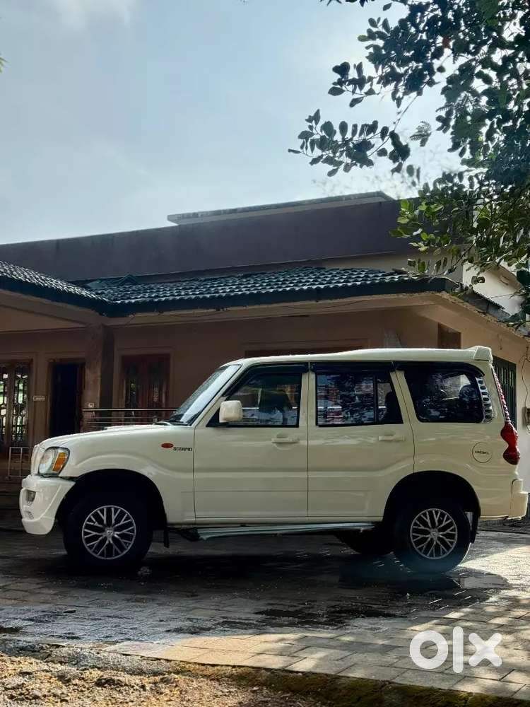 Mahindra Scorpio 2012