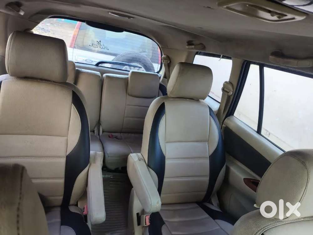 Toyota Innova 2.5v 2008