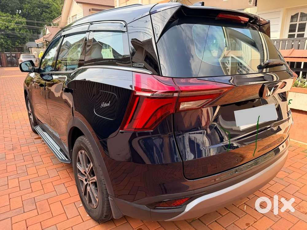 Mahindra Xuv700 Ax7l Petrol Automatic – Premium Condition
