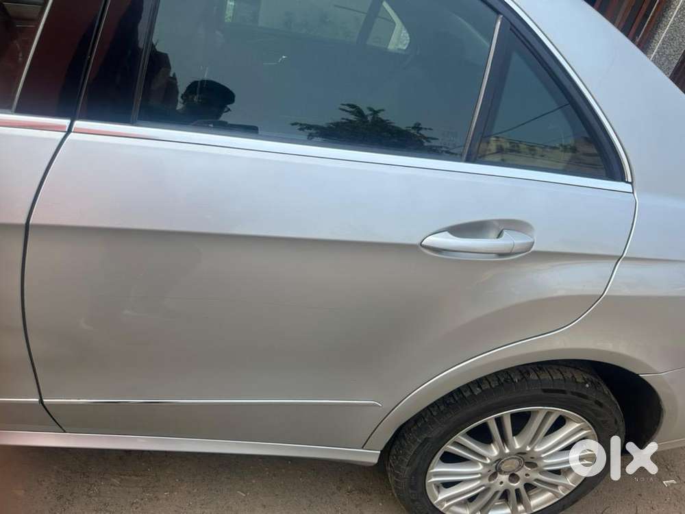 Mercedes-benz E-class 2011 Diesel 37000km Driven  Well Maintained