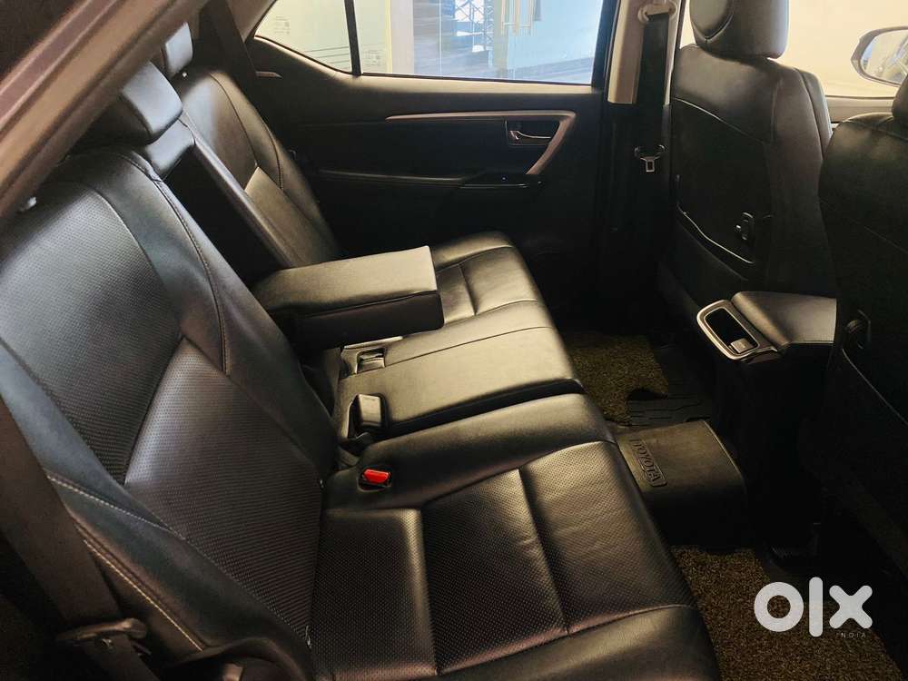 Toyota Fortuner 4x2 Mt 2.7 Petrol, 2021, Petrol