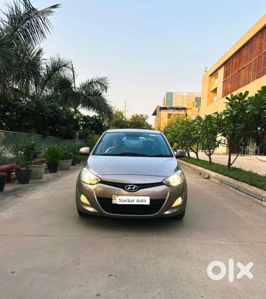 Hyundai I20 Sportz 1.2 Bs-iv, 2014, Petrol