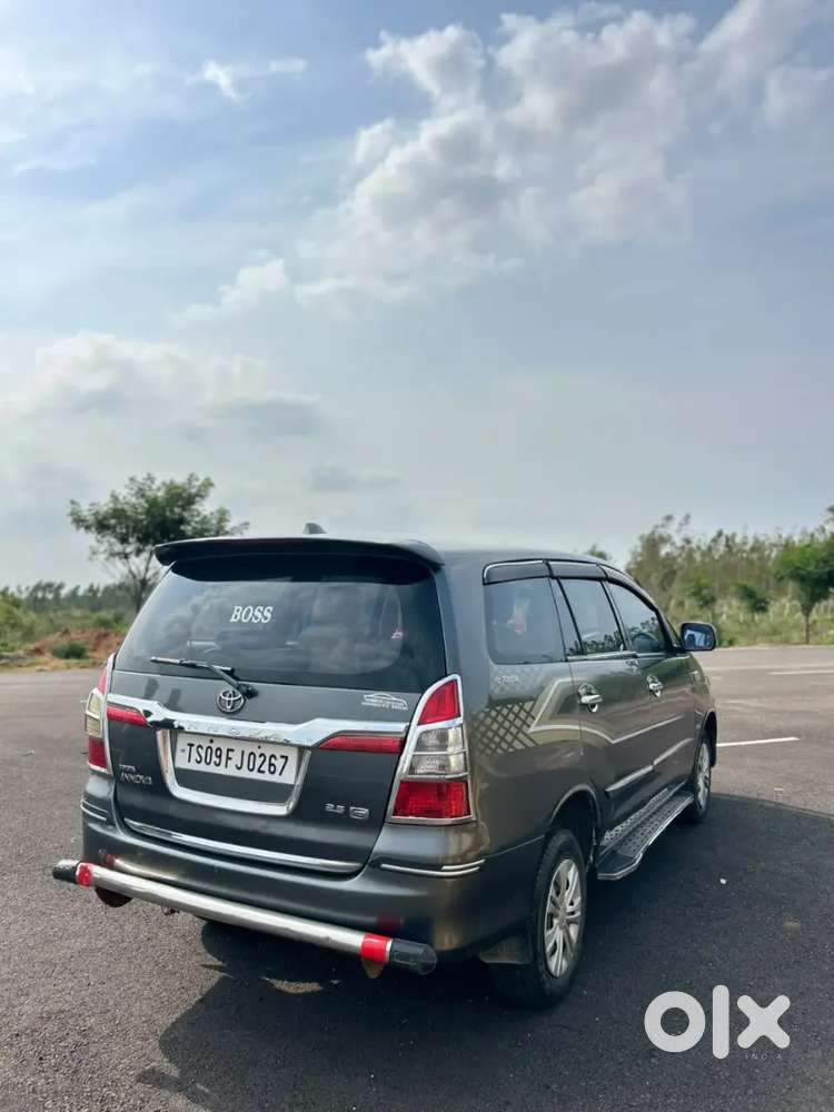 Toyota Innova Diesel 2009 Km Driven