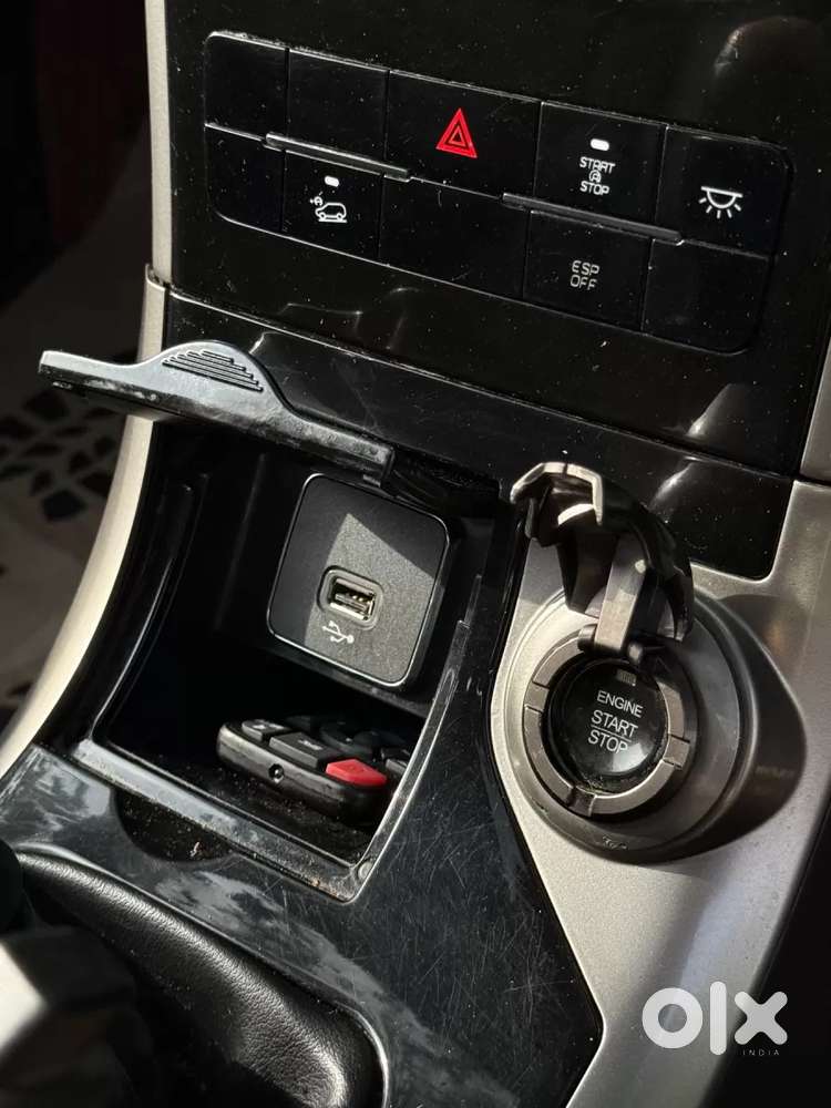 Mahindra Xuv500 W11, 2020, Diesel