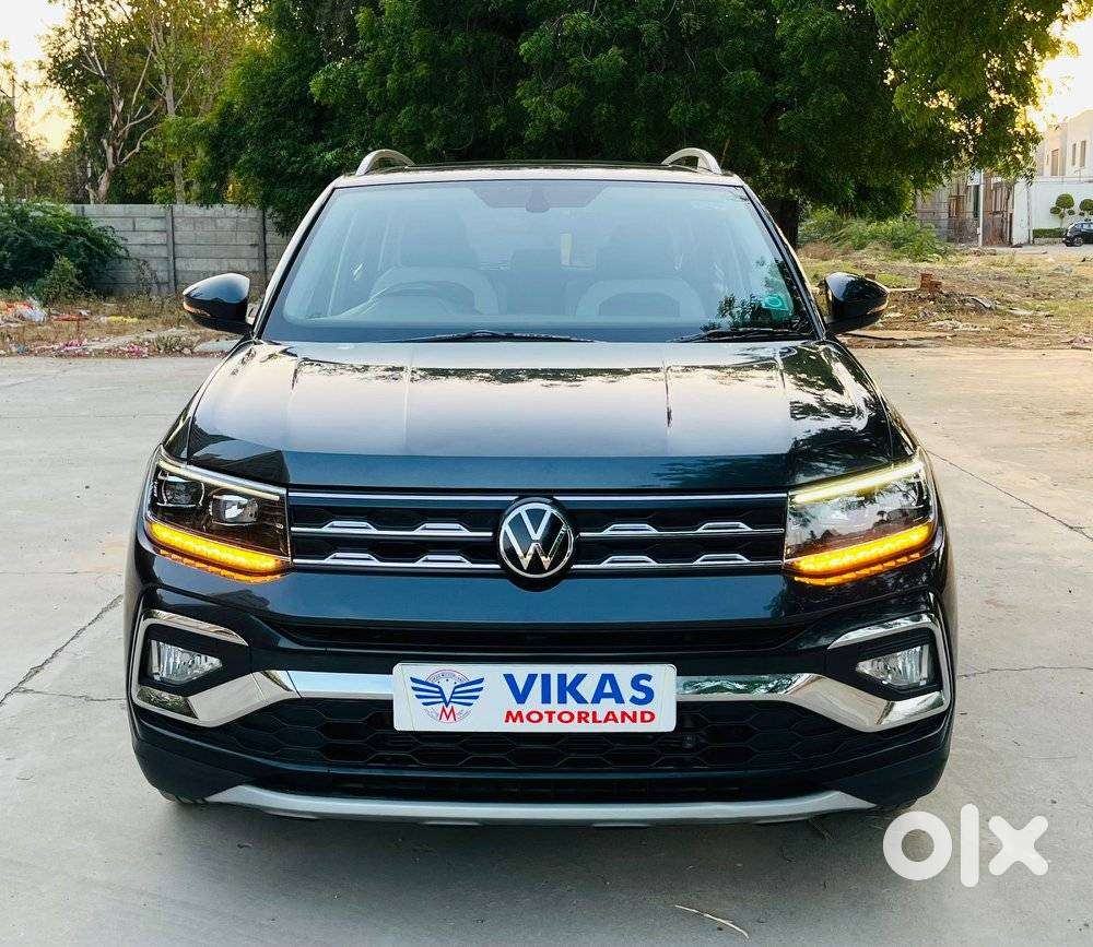 Volkswagen Taigun 1.0 Tsi Topline At, 2023, Petrol