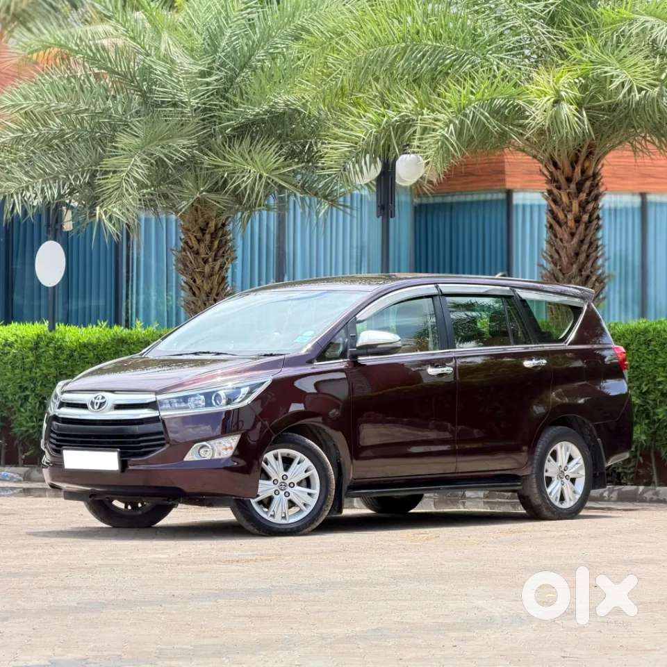 Toyota Innova Crysta 2.8 Zx At 7 Seater, 2019, Diesel