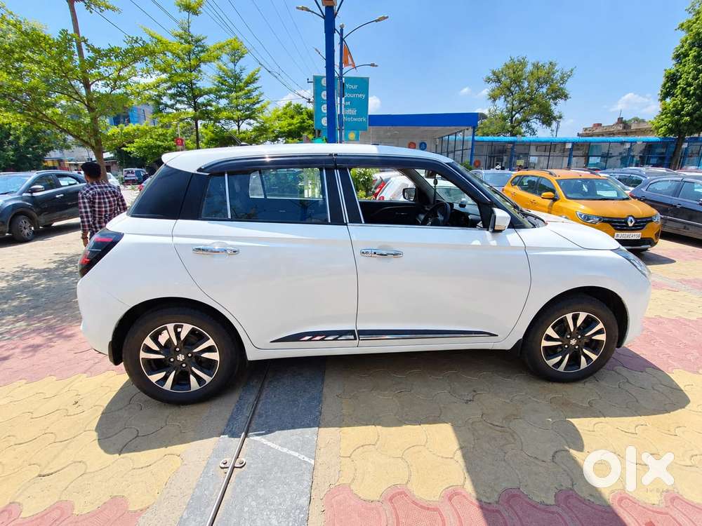 Maruti Suzuki Swift Zxi Plus, 2024, Petrol