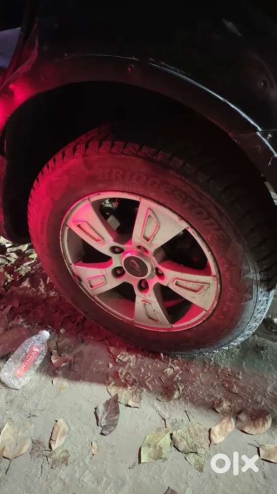 Mahindra Xuv500 December 2011 Well Maintained