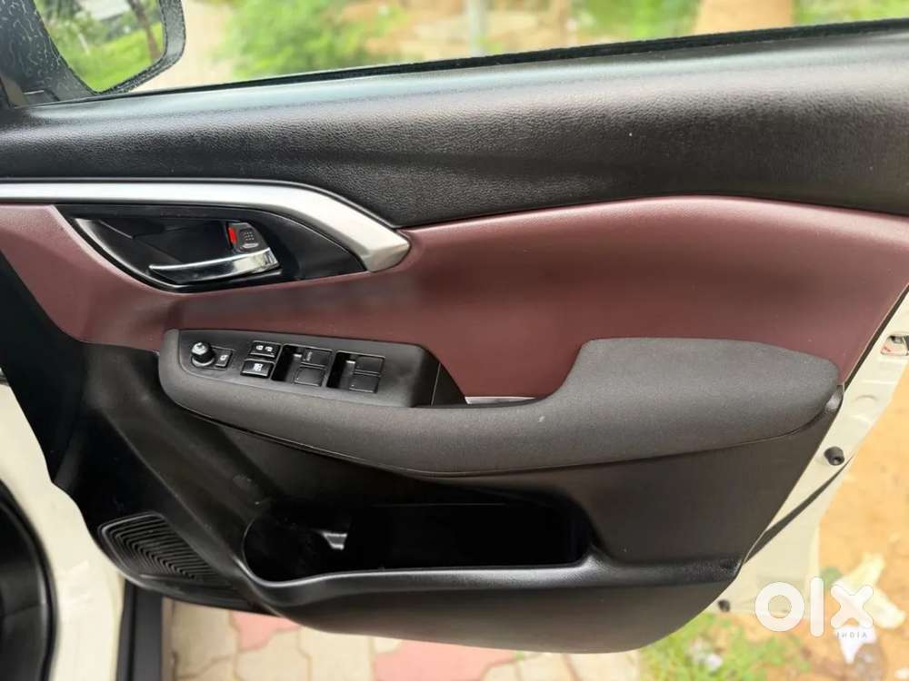 Maruti Suzuki Grand Vitara 1.5 Delta Smart Hybrid At, 2024, Petrol