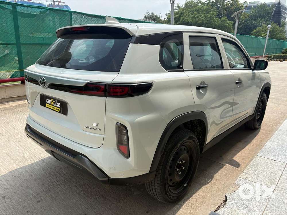 Toyota Urban Cruiser Hyryder 1.5 E Neo Drive, 2025, Petrol