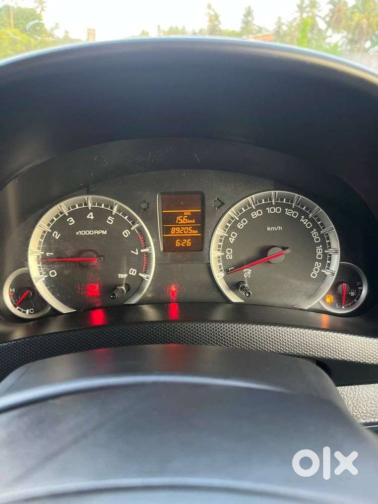 Maruti Suzuki Swift Vxi With Abs, 2017, Petrol