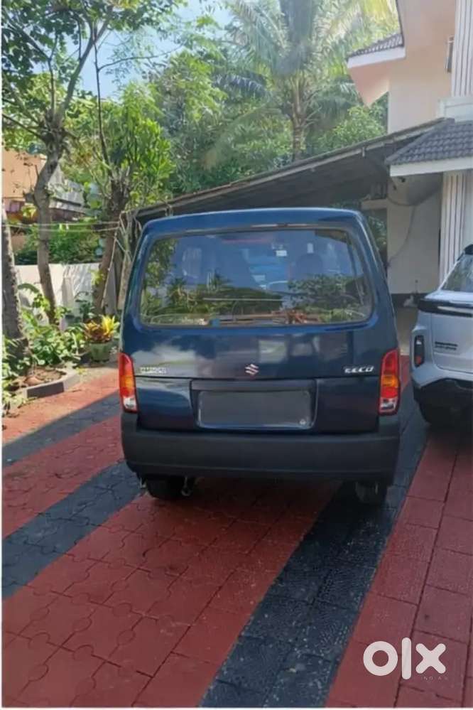 Maruti Suzuki Eeco 2011 Petrol 82000 Km Driven