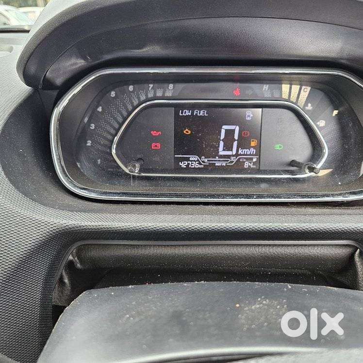 Tata Tiago Xz Plus Dual Tone, 2022, Petrol