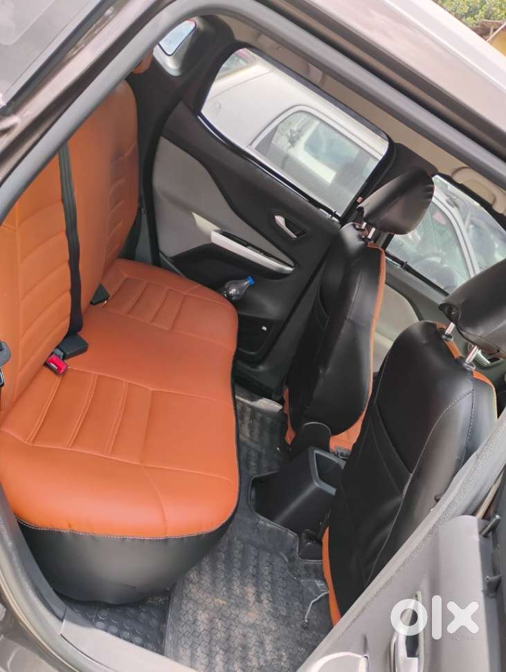 Nissan Magnite 1.0 Xv Red Edition, 2024, Petrol