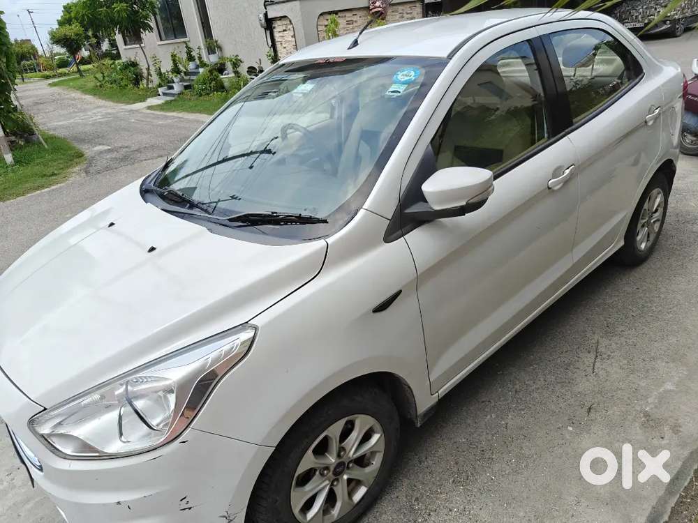 Ford Aspire Titanium 2017