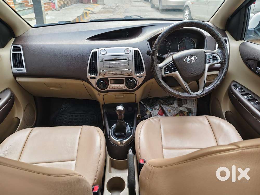 Hyundai I20 Sportz 1.2 Bs-iv, 2012, Petrol