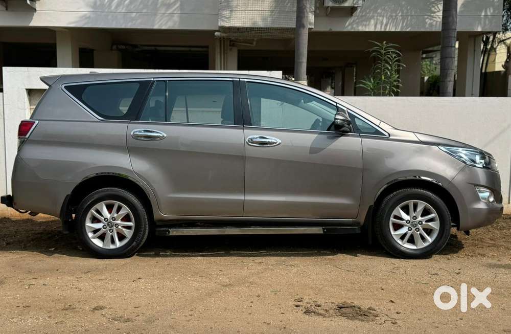 Toyota Innova Crysta 2.8 Gx At, 2018, Diesel