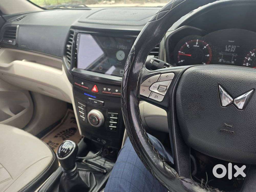 Mahindra Xuv300 W6 Diesel, 2023, Diesel