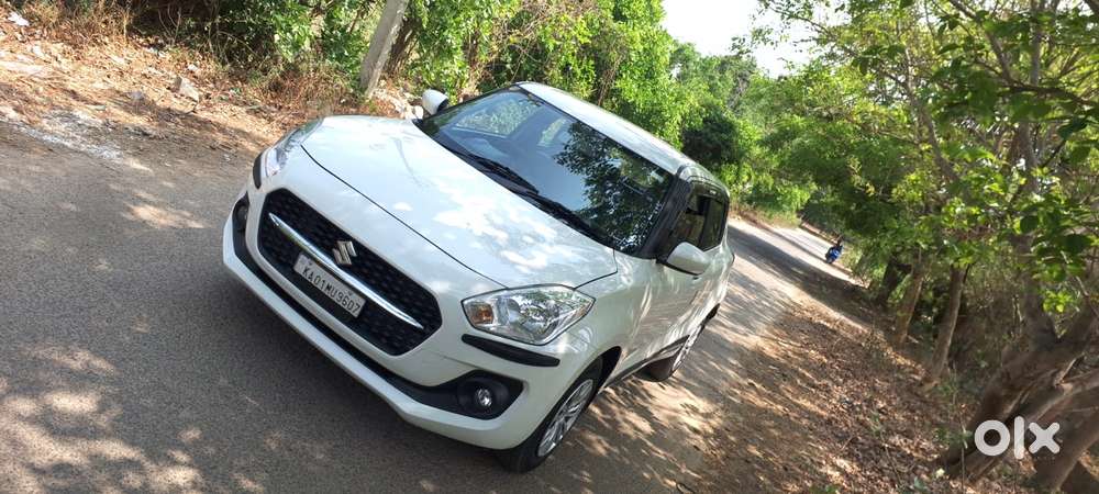 Maruti Suzuki Swift Vxi + Manual, 2020, Petrol