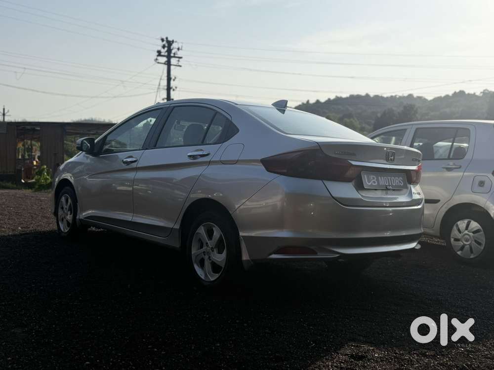 Honda City I-vtec V, 2016, Petrol