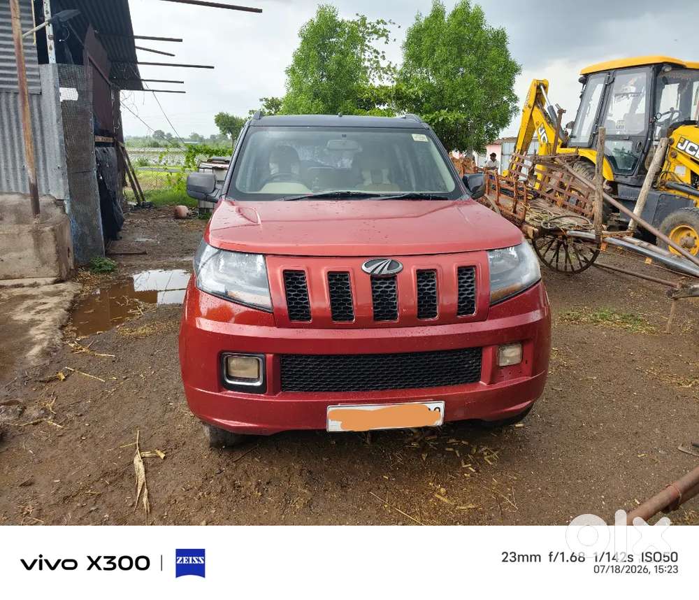 Mahindra Tuv 300 2016