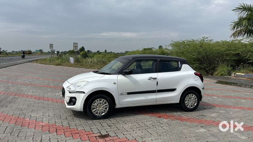 Maruti Suzuki Swift Vxi Optional, 2019, Petrol