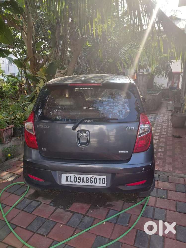 Hyundai Petrol Car 2011