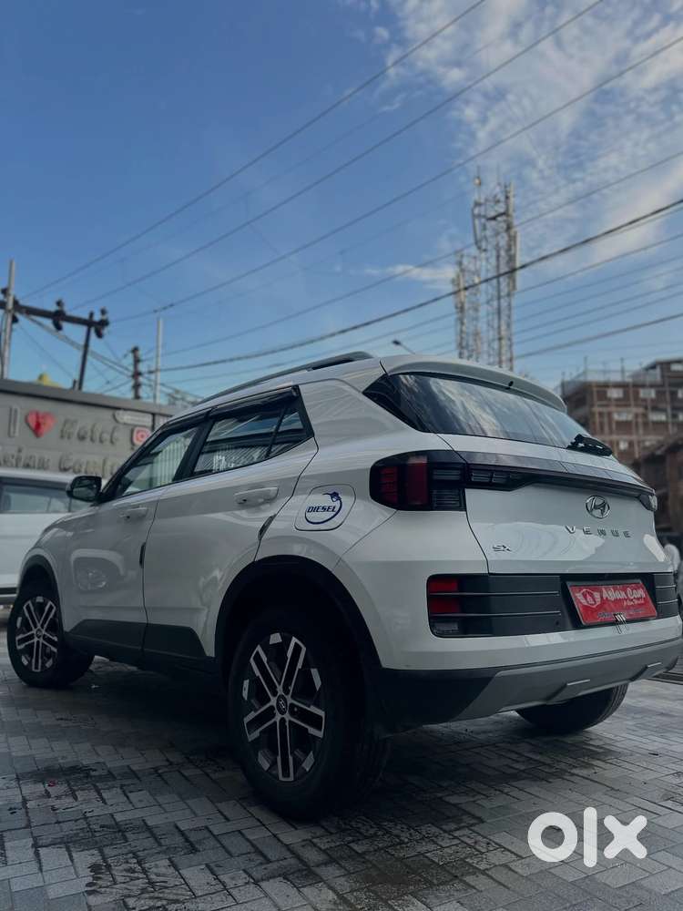 Hyundai Venue Sx Mt, 2022, Diesel