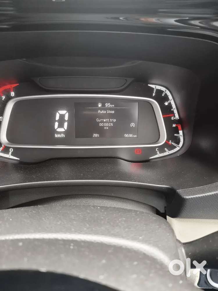 Kia Sonet 1.2 Htk Plus  December 2025 Registered 2026 Model
