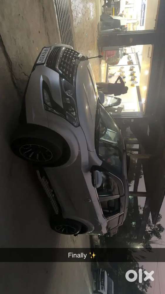 Mahindra Xuv500 2015