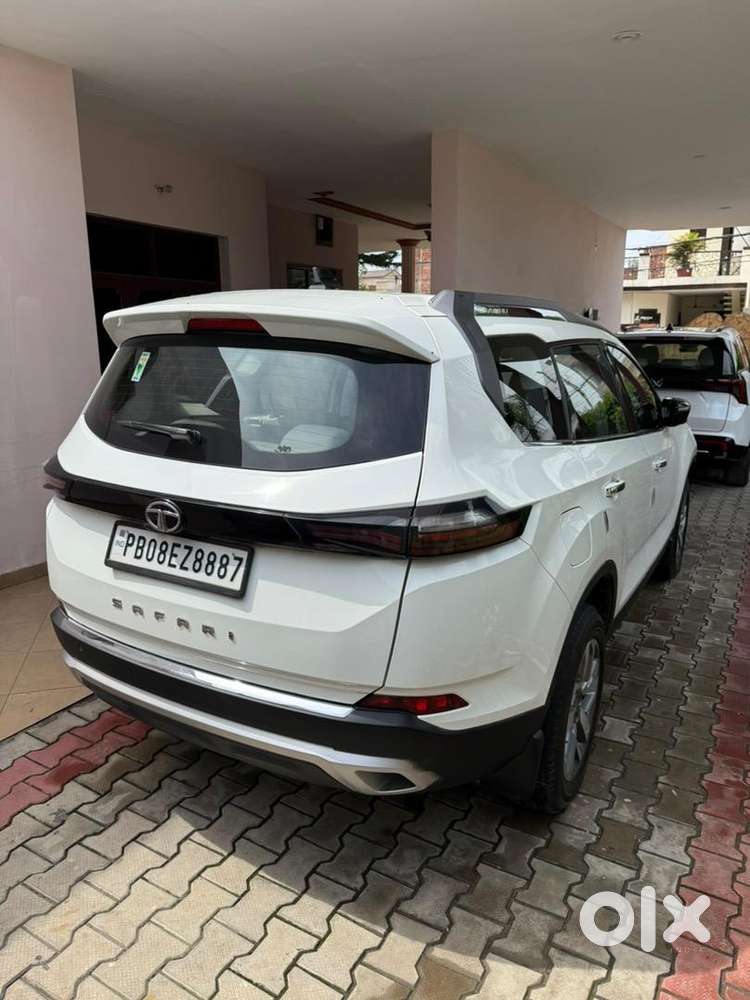 In Warranty Tata Safari 2022 Diesel Excellent Condition