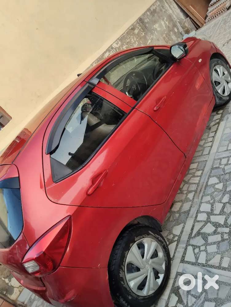 Tata Tiago Ev Xt Mr 2018 Diesel Automatic